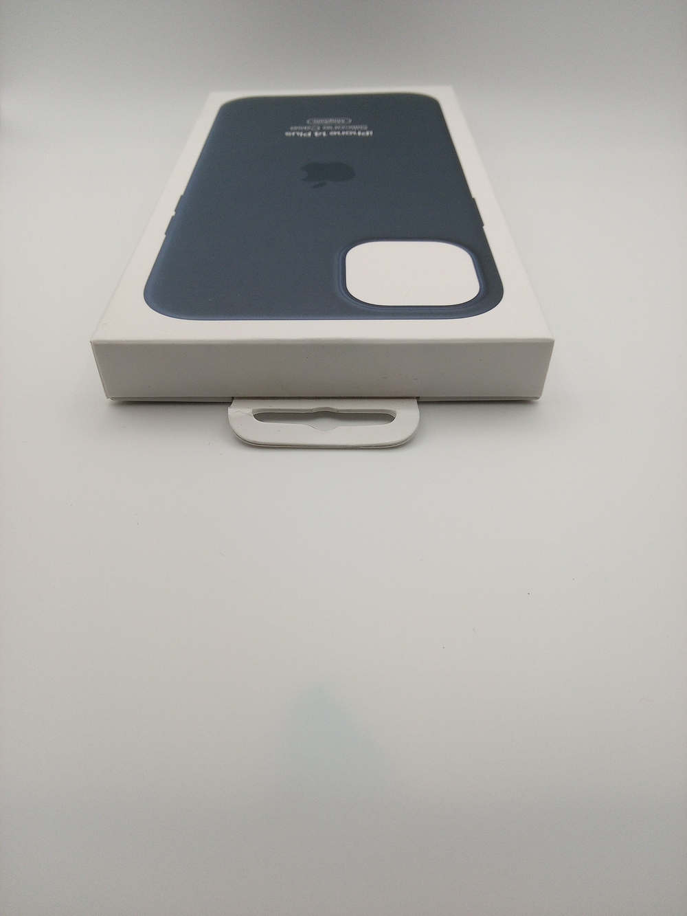 Apple Silicone Case – iPhone 14 Plus – Storm Blue – MagSafe – NWT - Picture 9 of 10
